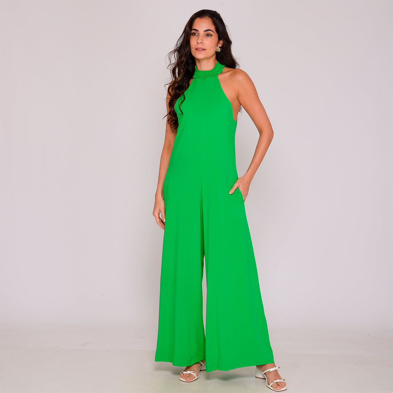 Macacão Pantalona Gola Alta Sem Mangas BBonnie Louise Verde