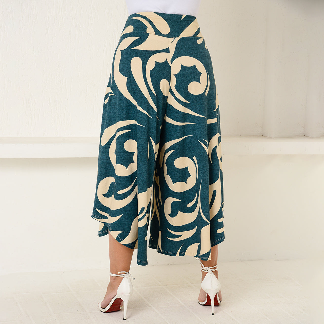 Calça Pantacourt com Cós BBonnie Noemi Estampados