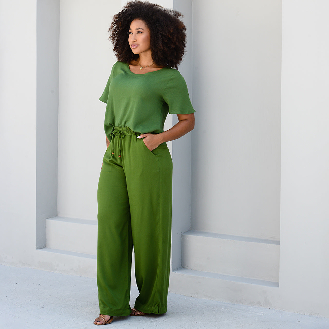 Conjunto BBonnie Leona Verde Militar