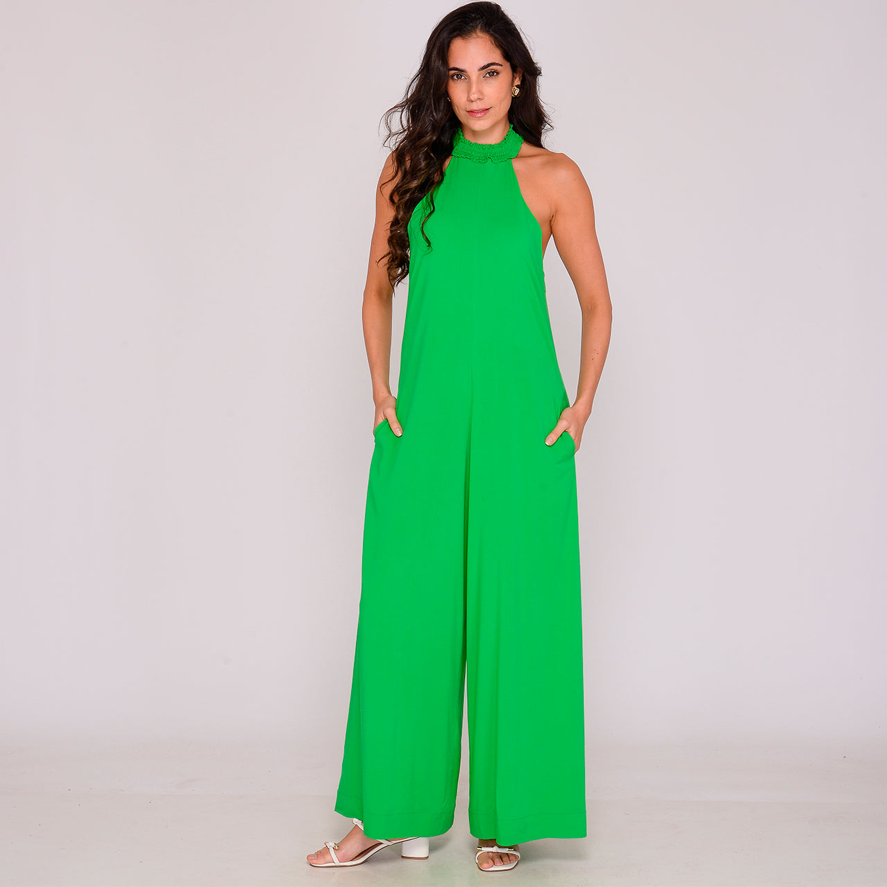 Macacão Pantalona Gola Alta Sem Mangas BBonnie Louise Verde