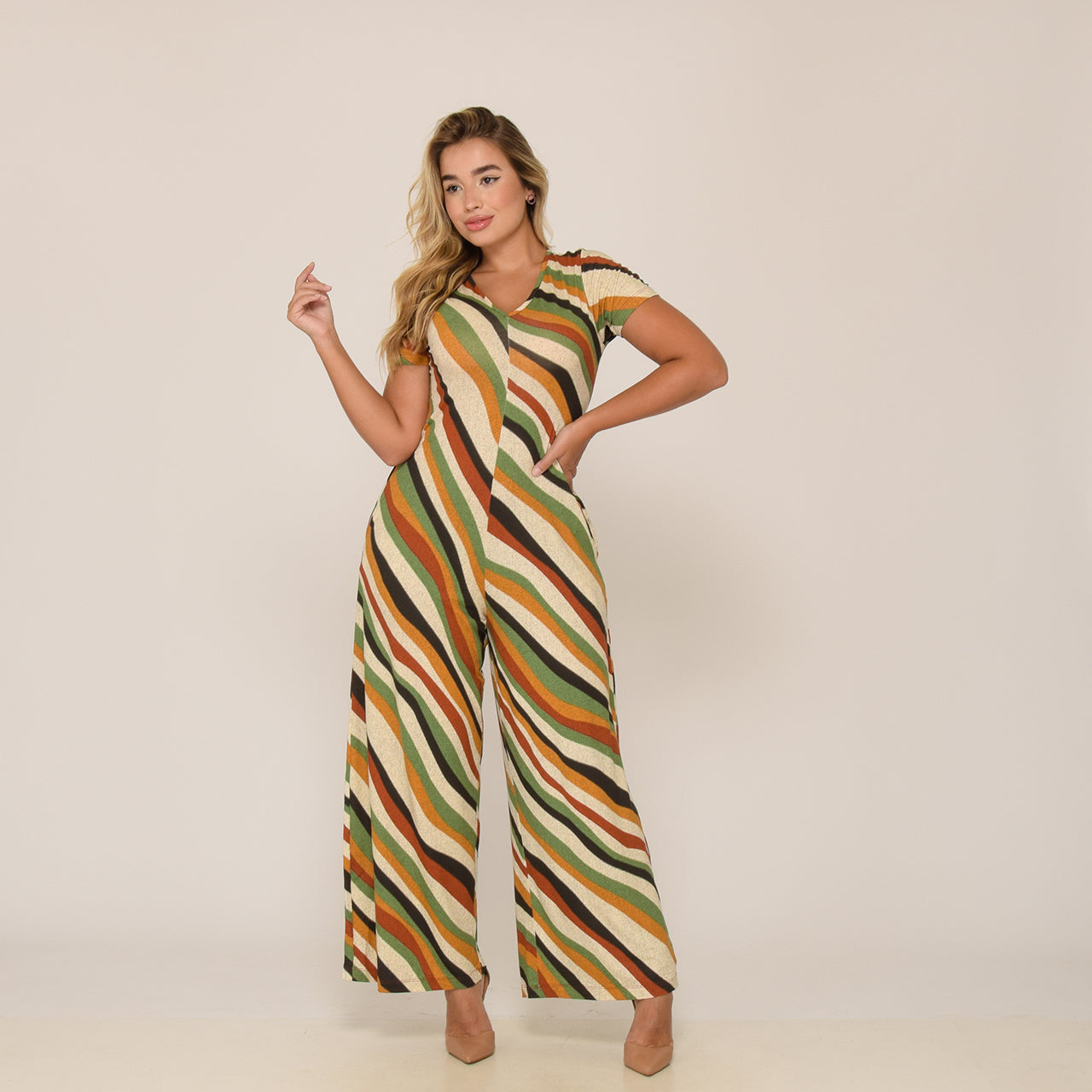 Macacão Pantalona M/C Bolsos BBonnie Esther Estampados