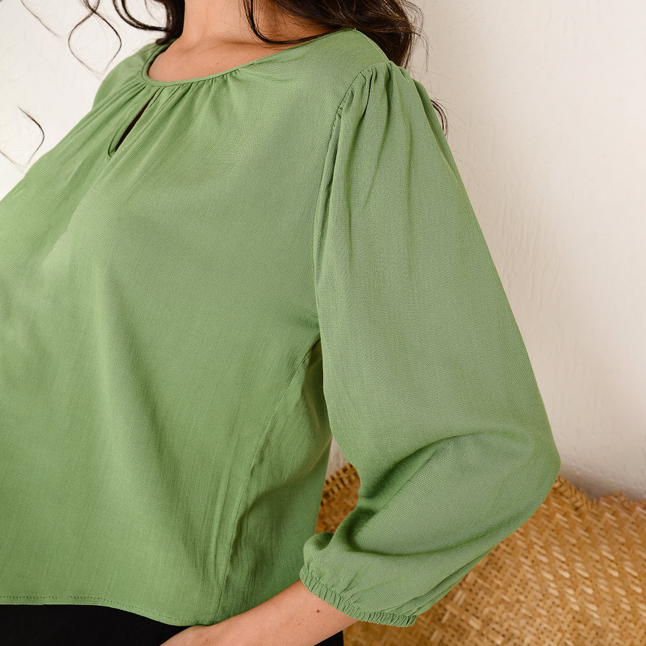 Blusa Manga 7/8 Detalhe na Gola BBonnie Telma