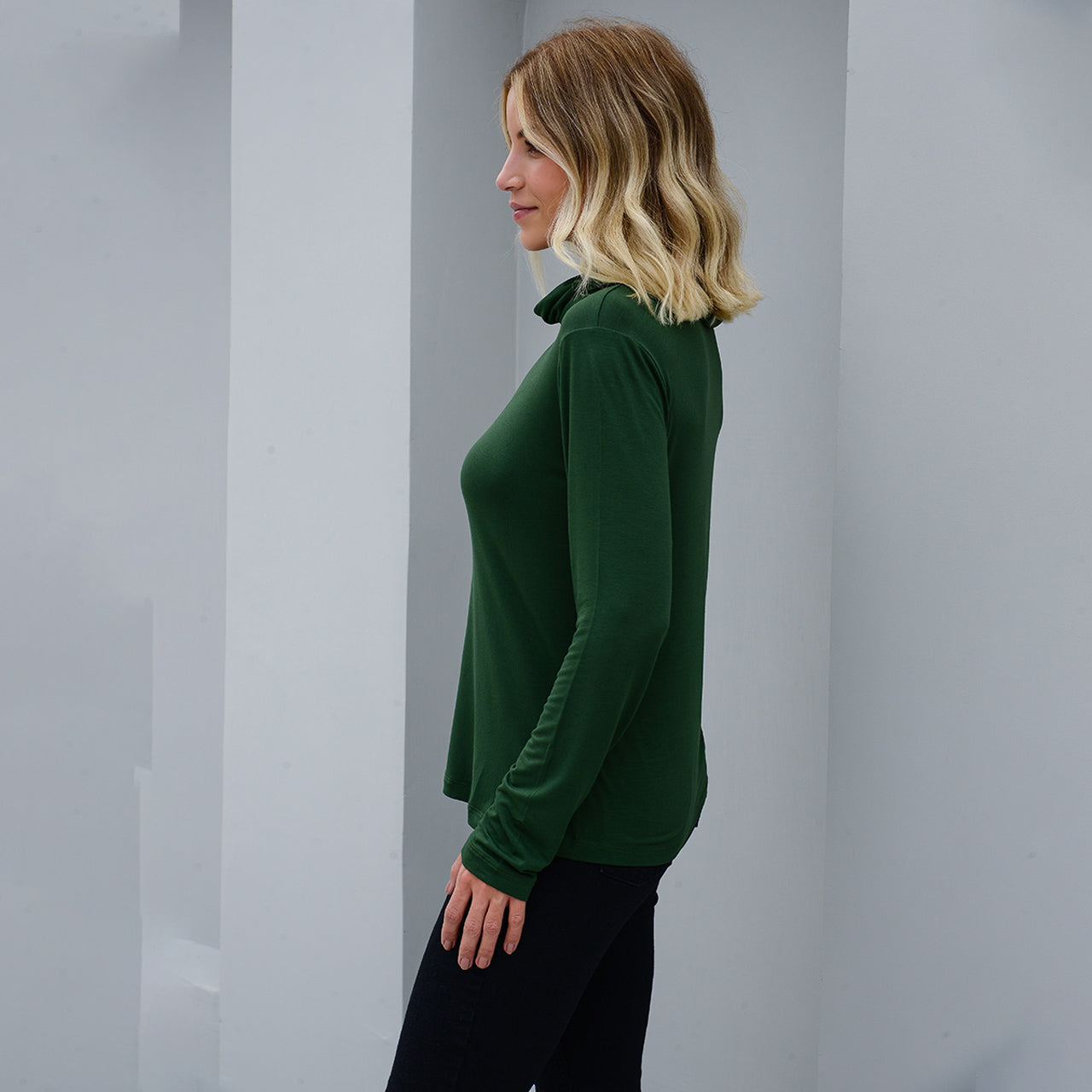 Blusa Gola Rolê Manga Longa BBonnie Lorena