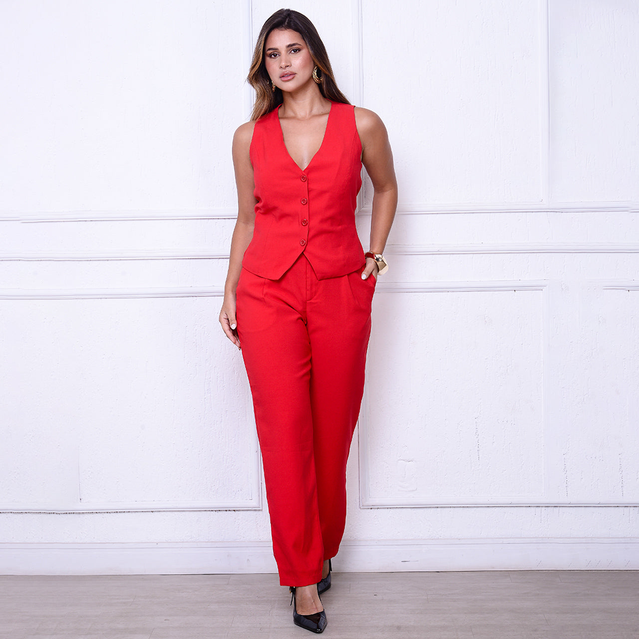 Conjunto Aurora BBonnie – Colete e Calça em Alfaiataria Sensorial