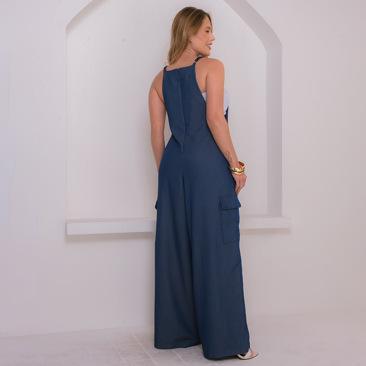 Jardineira de Viscose com Bolsos BBonnie Liz Azul Jeans