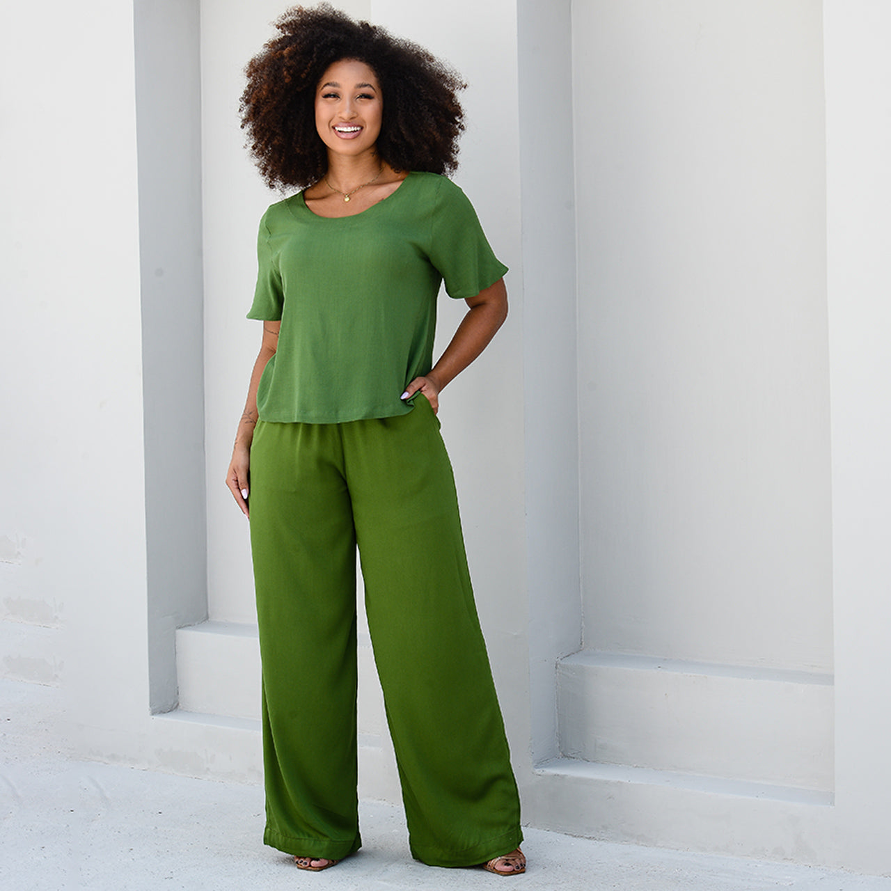 Conjunto BBonnie Leona Verde Militar