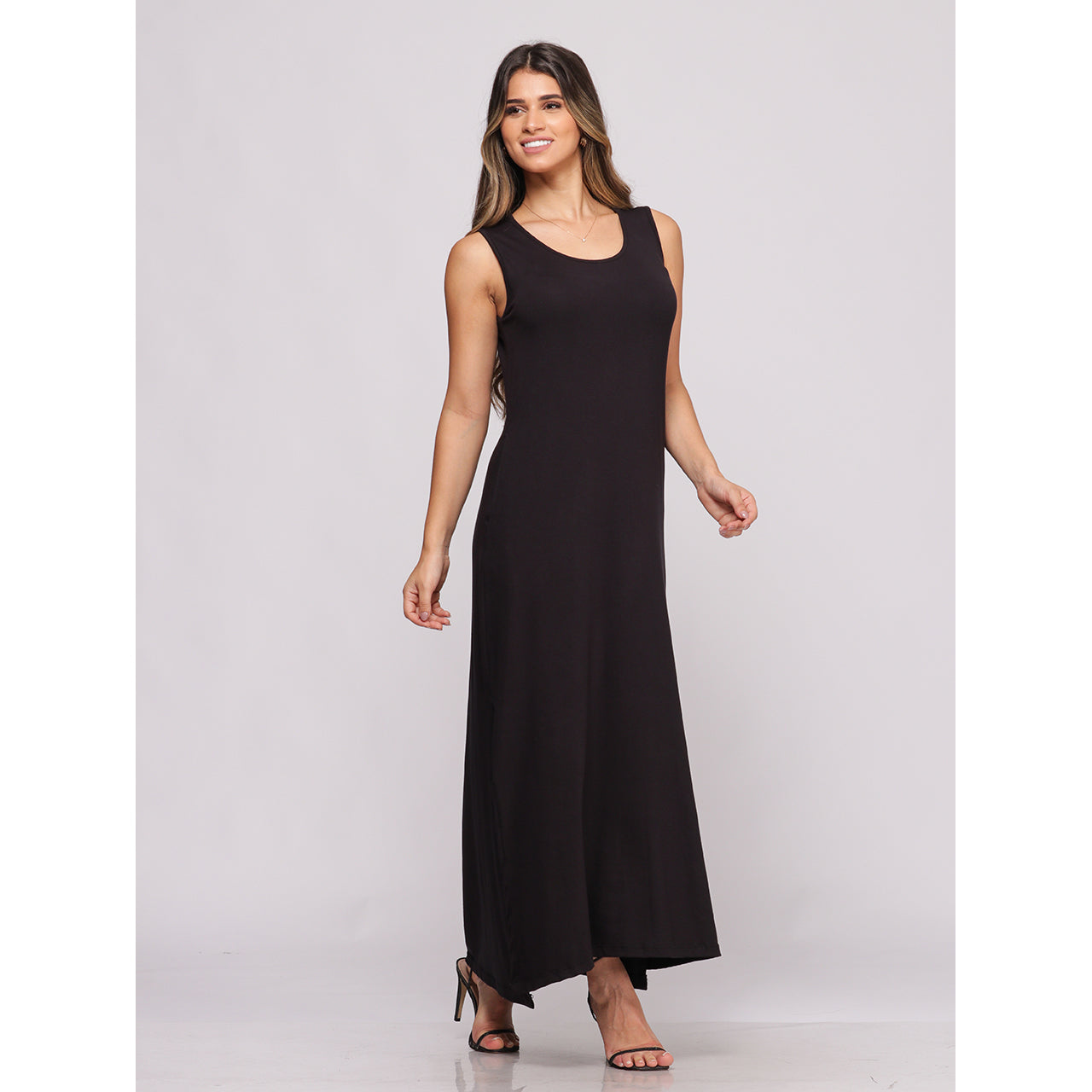 Vestido com Fendas Laterais BBonnie Catarina Preto