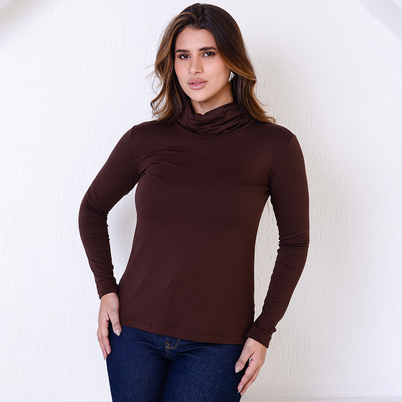 Blusa Gola Rolê Manga Longa BBonnie Lorena Marrom