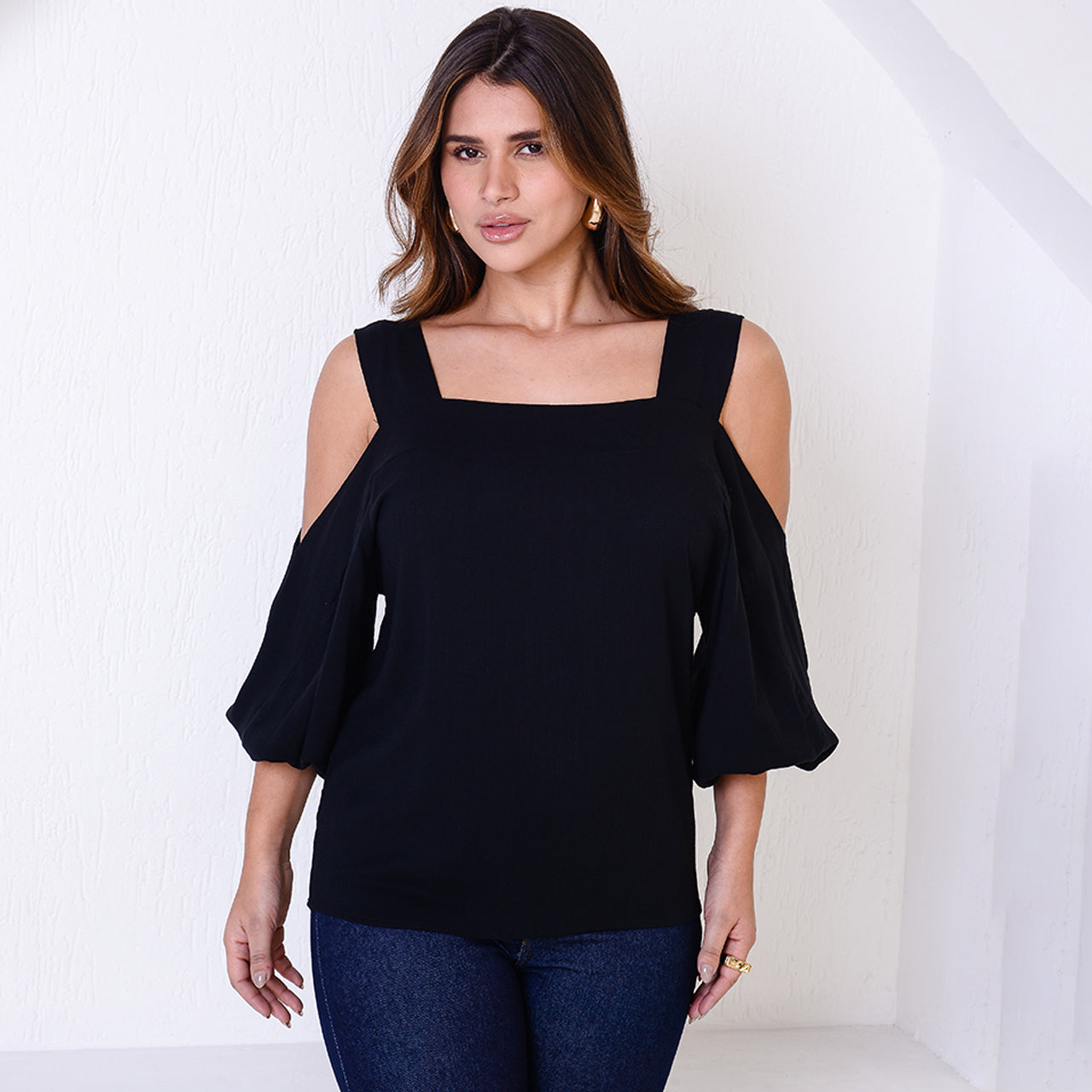 Blusa Ombro Vazado BBonnie Serena Preta