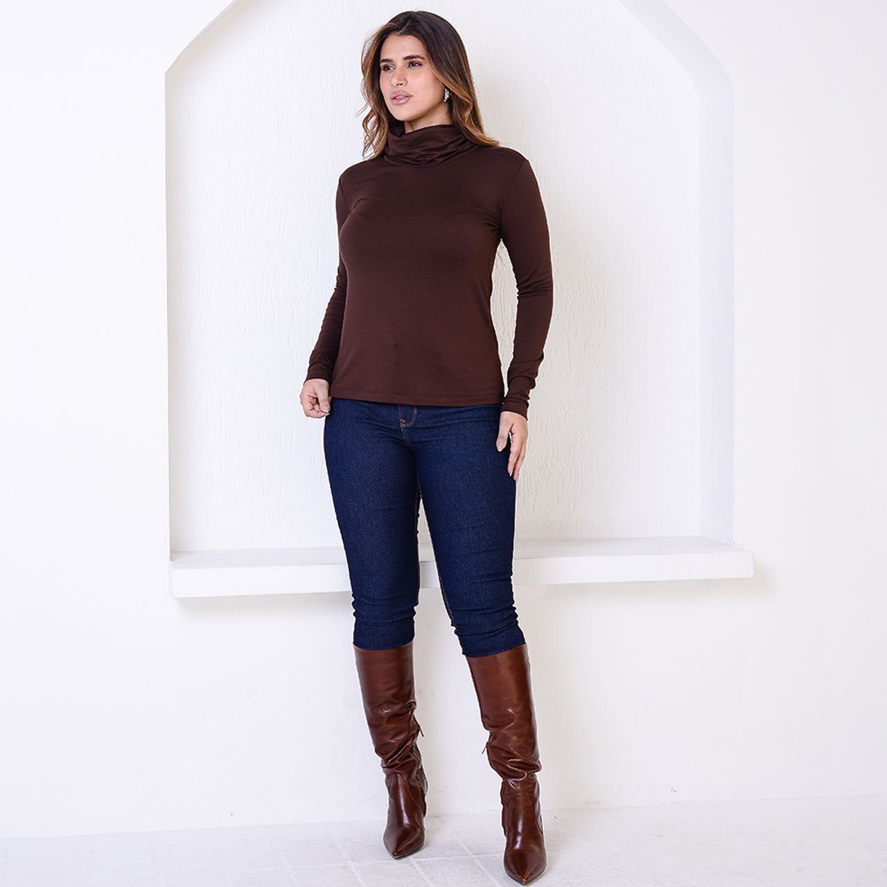 Blusa Gola Rolê Manga Longa BBonnie Lorena Marrom