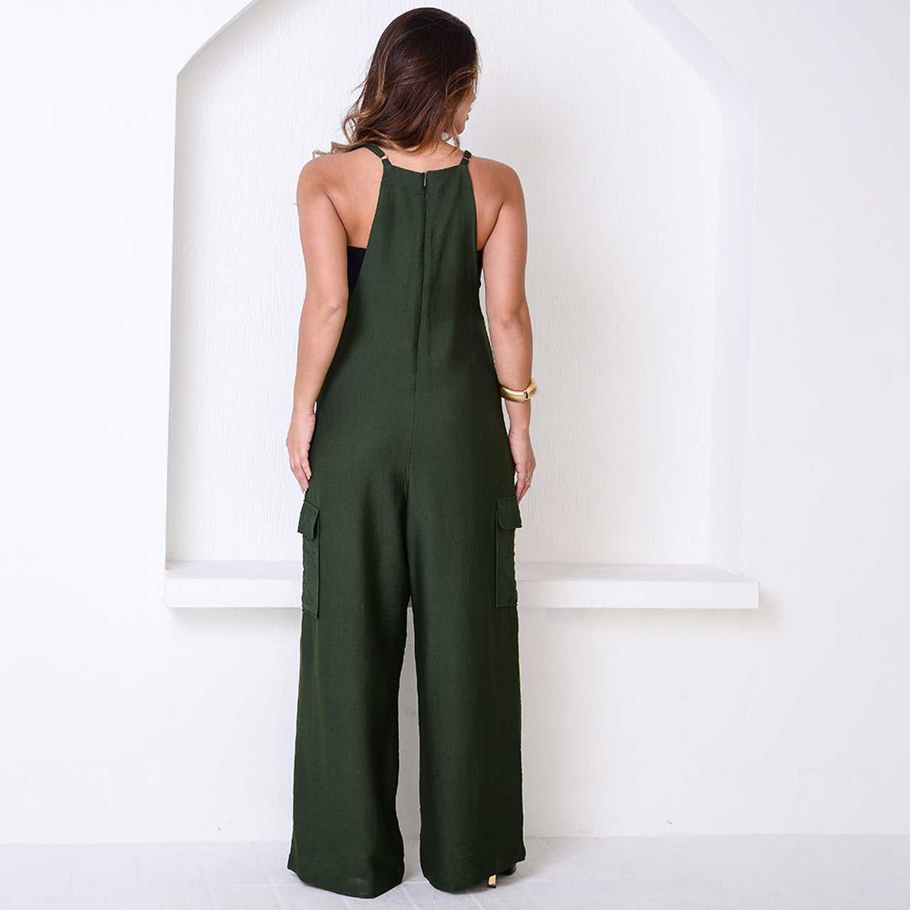 Jardineira de Viscose com Bolsos BBonnie Liz Verde Militar