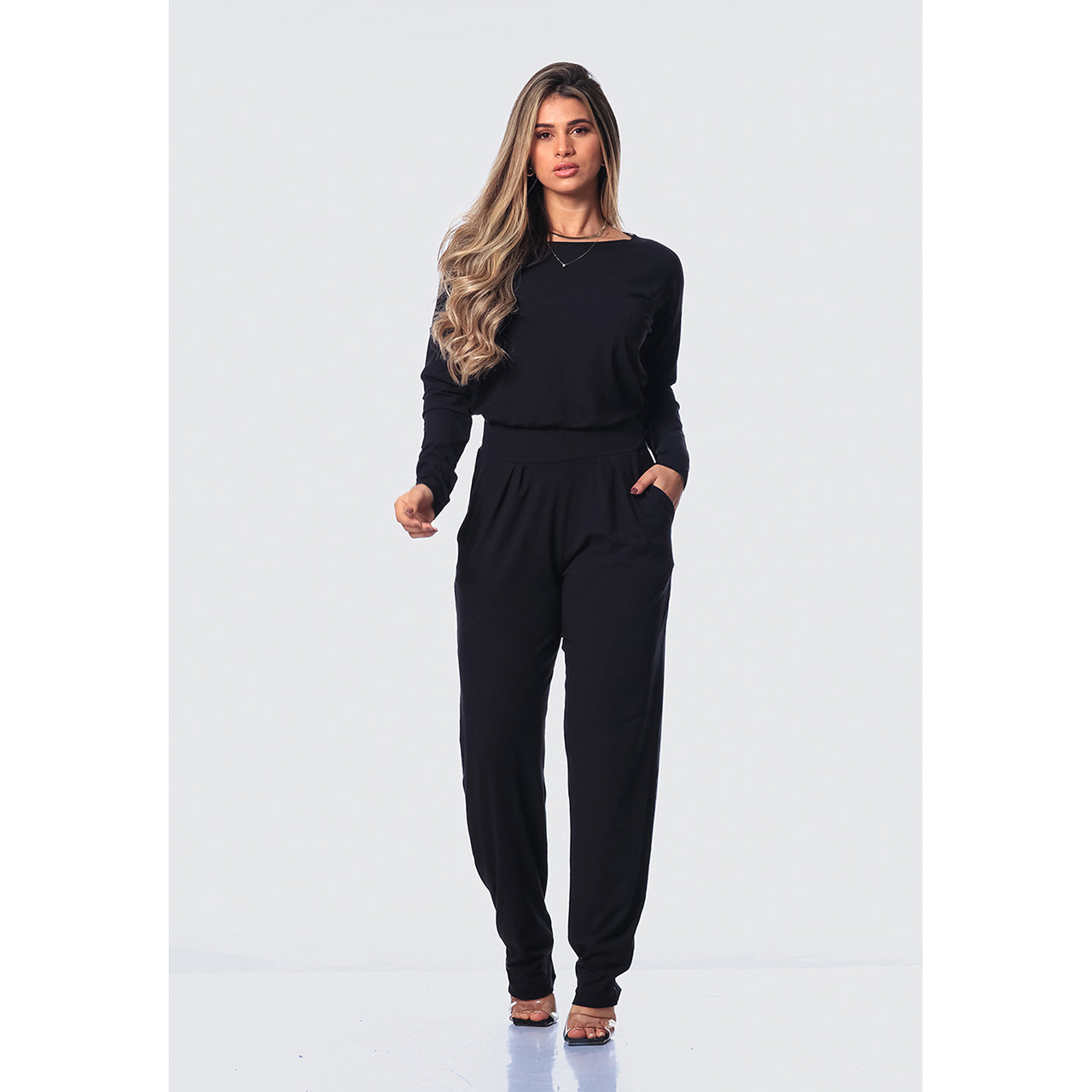 Macacão M/L Decote Canoa BBonnie Maitê Preto