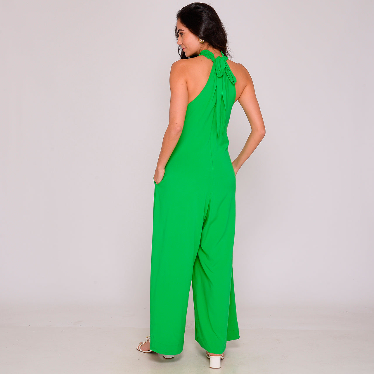 Macacão Pantalona Gola Alta Sem Mangas BBonnie Louise Verde