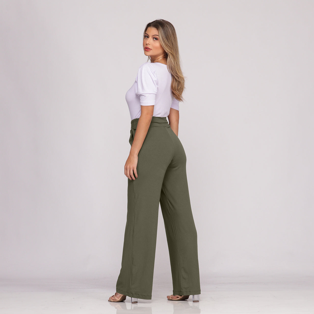 Calça Pantalona Cós largo Bolsos BBonnie Sheila Verde Militar