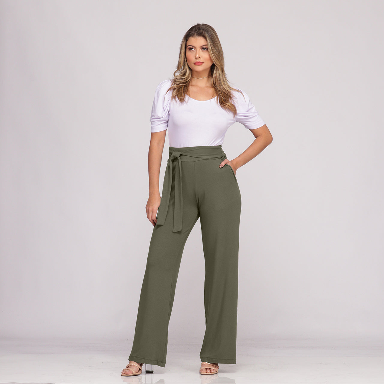 Calça Pantalona Cós largo Bolsos BBonnie Sheila Verde Militar