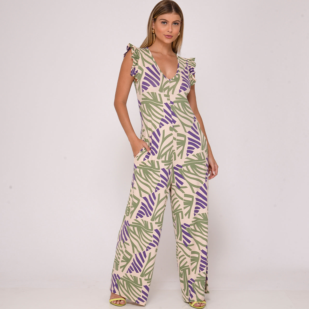 Macacão Pantalona Manga Babado BBonnie Lays Est Roxa