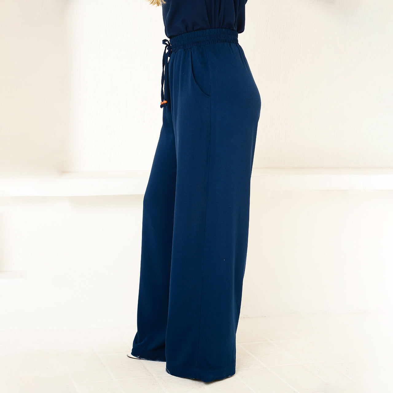 Calça Pantalona em Viscose BBonnie Manu