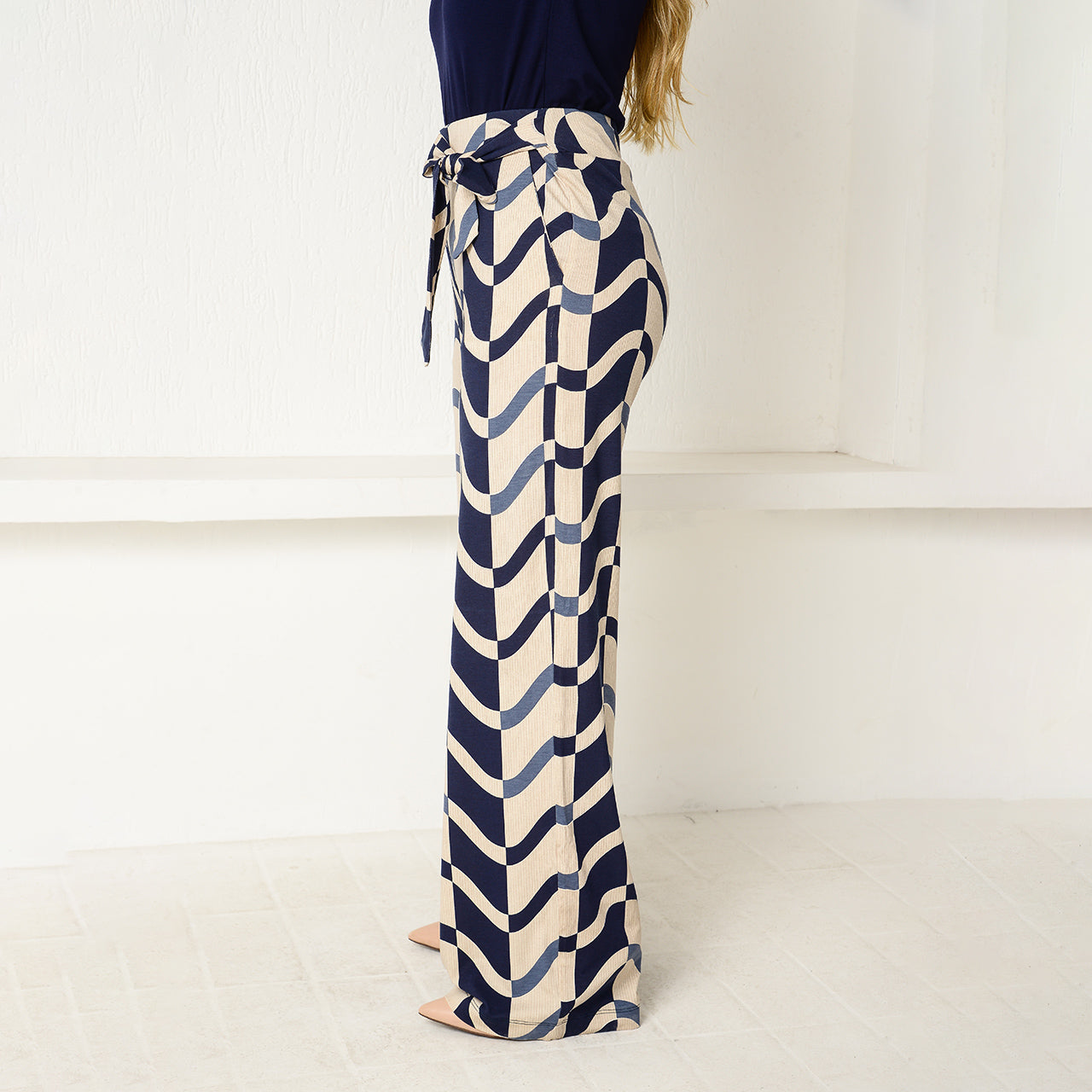 Calça Pantalona Cós Largo com Bolsos BBonnie Sheila
