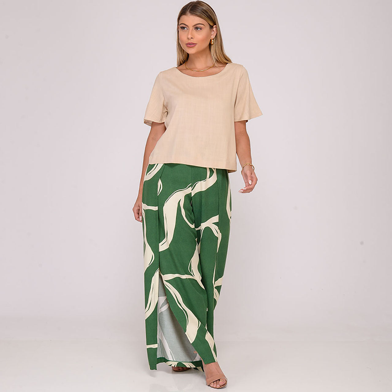 Calça Pantalona com Fenda na Frente BBonnie Paola