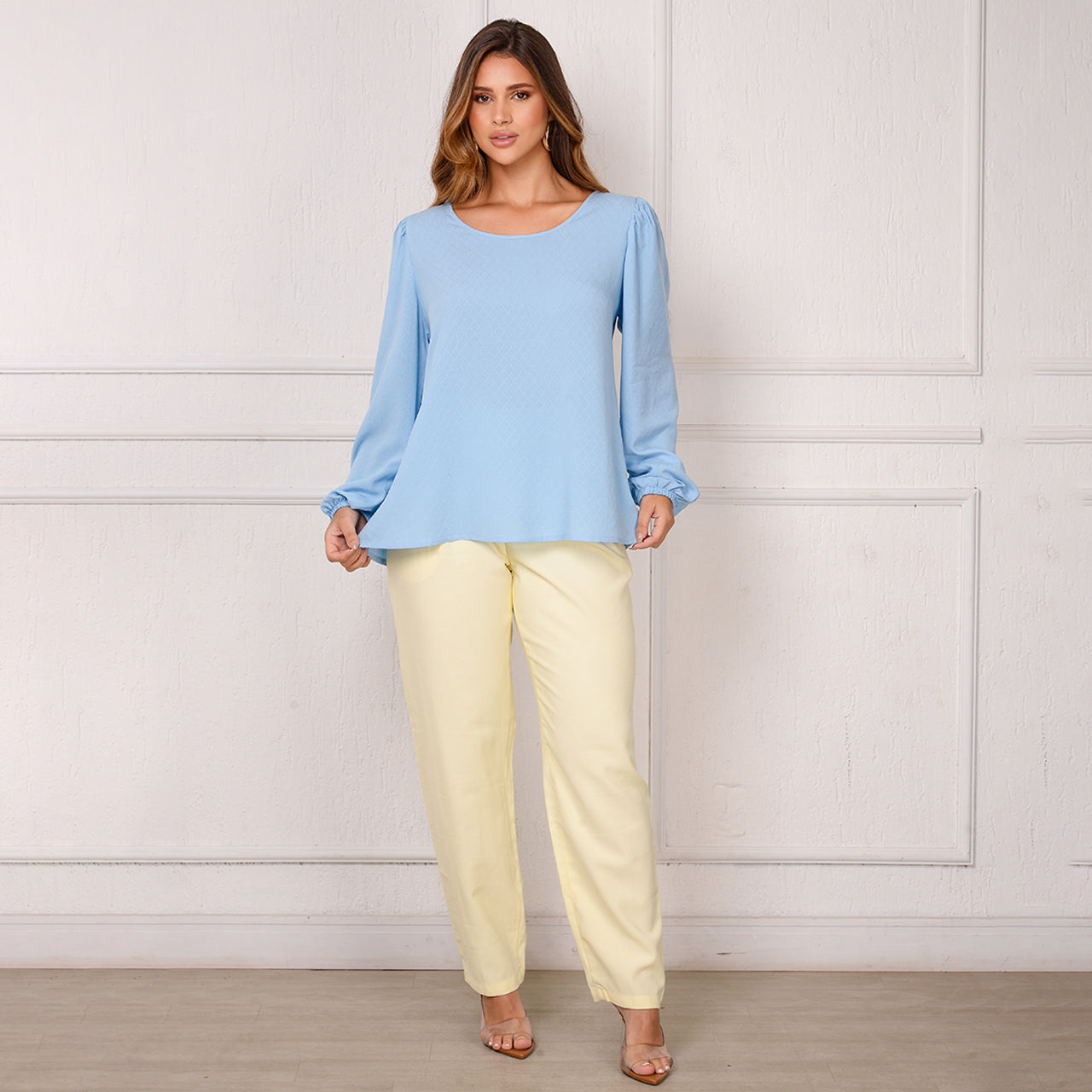 Blusa Bata Decote Redondo BBonnie Vânia B'Bonnie