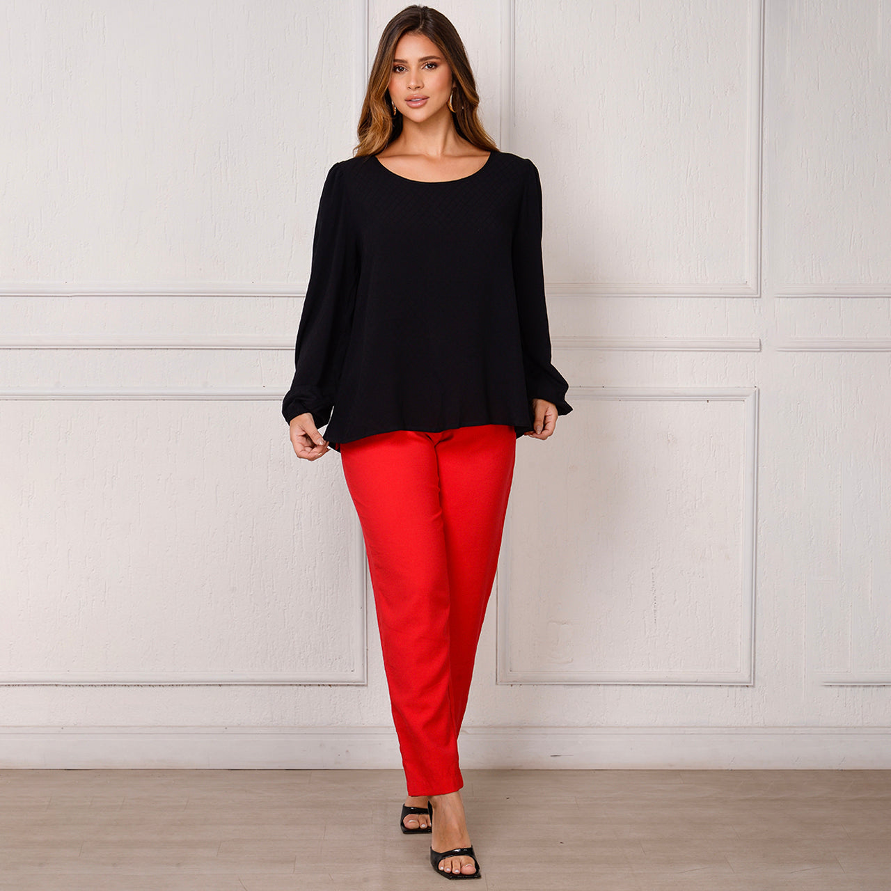 Blusa Bata Decote Redondo BBonnie Vânia B'Bonnie