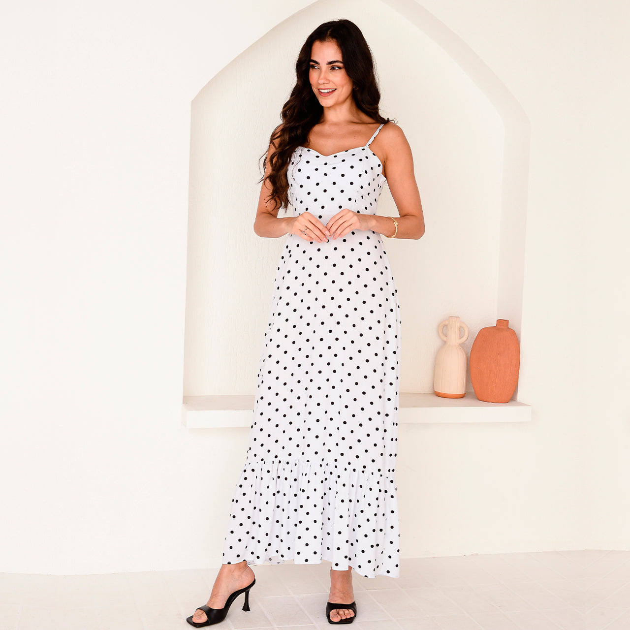 Vestido Longo com Decote nas Costas e Babado  BBonnie Anelise Poá B'Bonnie