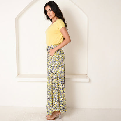 Saia Longa Assimétrica Com Bolsos BBonnie Úrsula