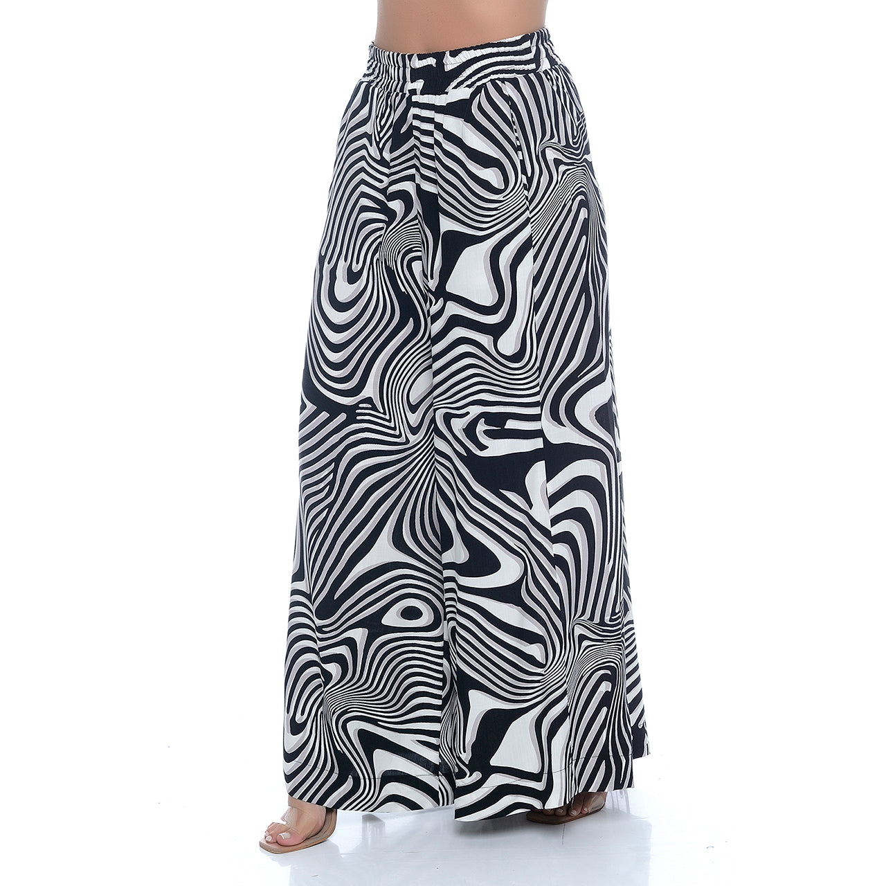 Calça Pantalona em Viscose BBonnie Cleo Est Preto