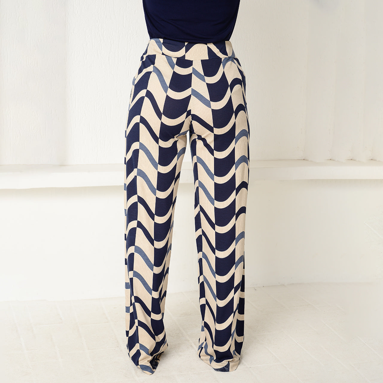 Calça Pantalona Cós Largo com Bolsos BBonnie Sheila