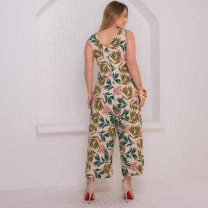 Macacão Pantacourt de Alças e Bolsos BBonnie Carla Estampados