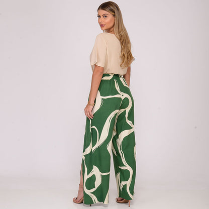 Calça Pantalona com Fenda na Frente BBonnie Paola