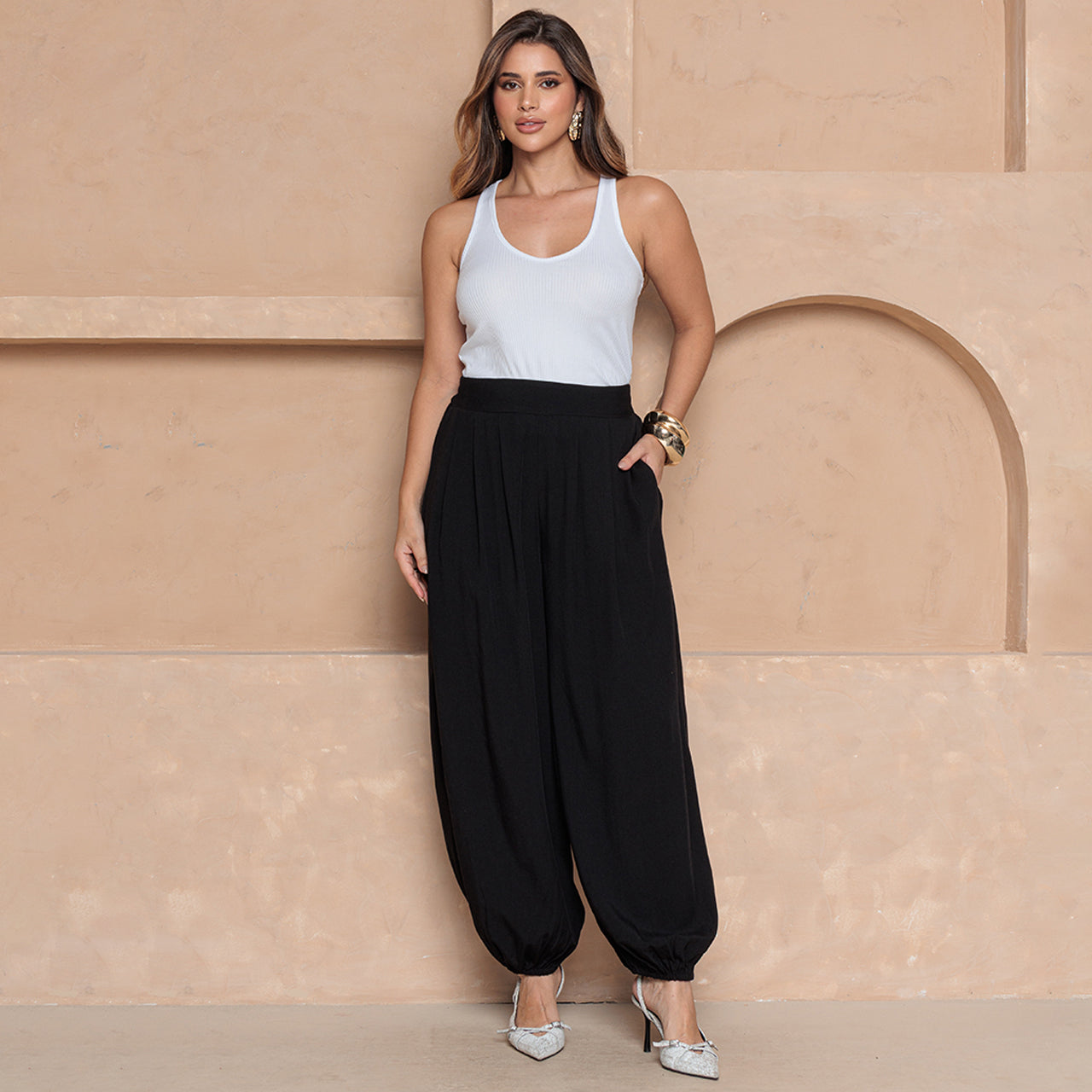 Calça Raissa – Modelo Aladim – BBonnie Bege B'Bonnie