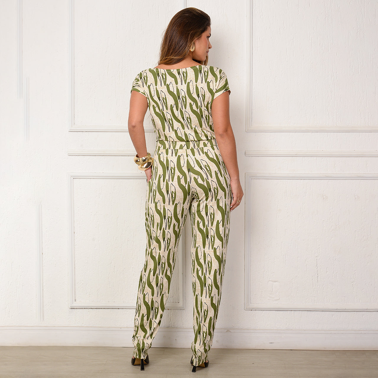 Macacão Longo M/C Decote Canoa  BBonnie Mel Estampados