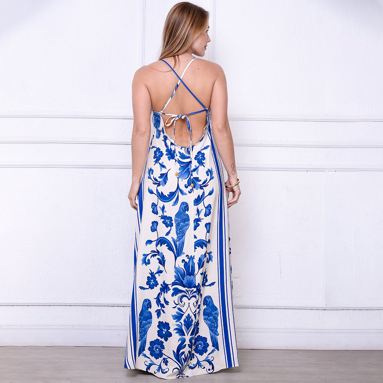 Vestido Maria – Longo com Decote nas Costas Estampados