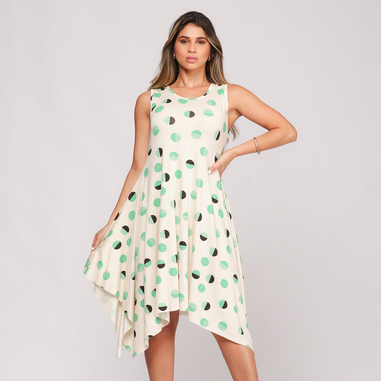 Vestido Midi Assimétrico de Alça  BBonnie Mabel Poá Verde