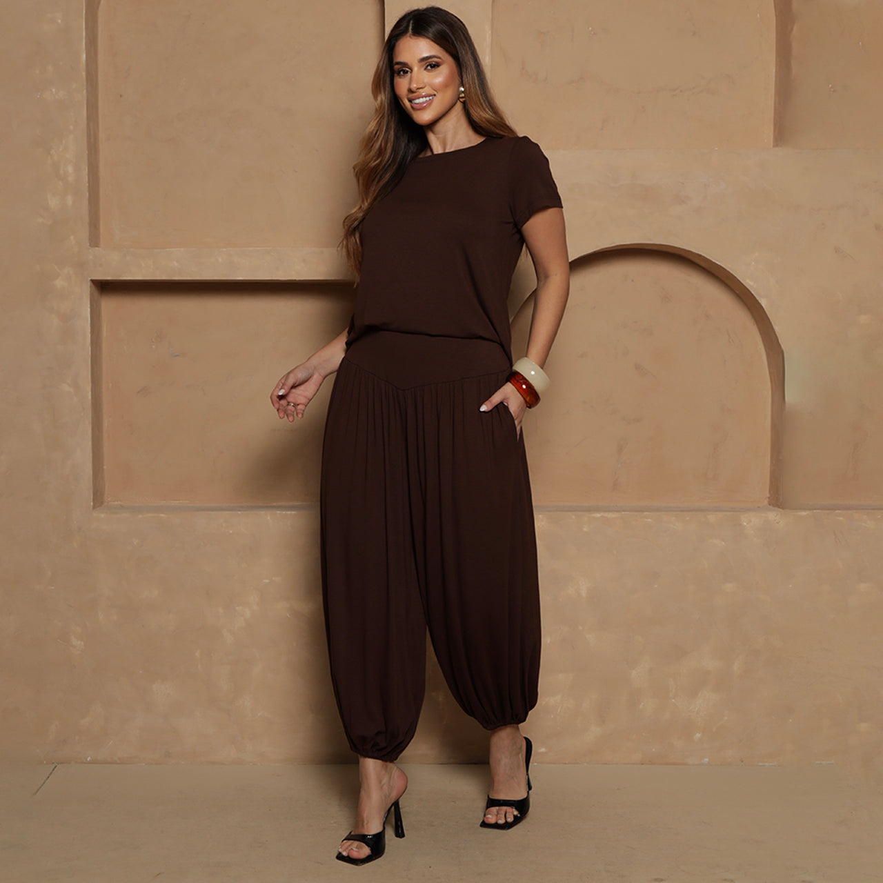 Conjunto Jasmine BBonnie – Blusa e Calça Aladim Marrom B'Bonnie